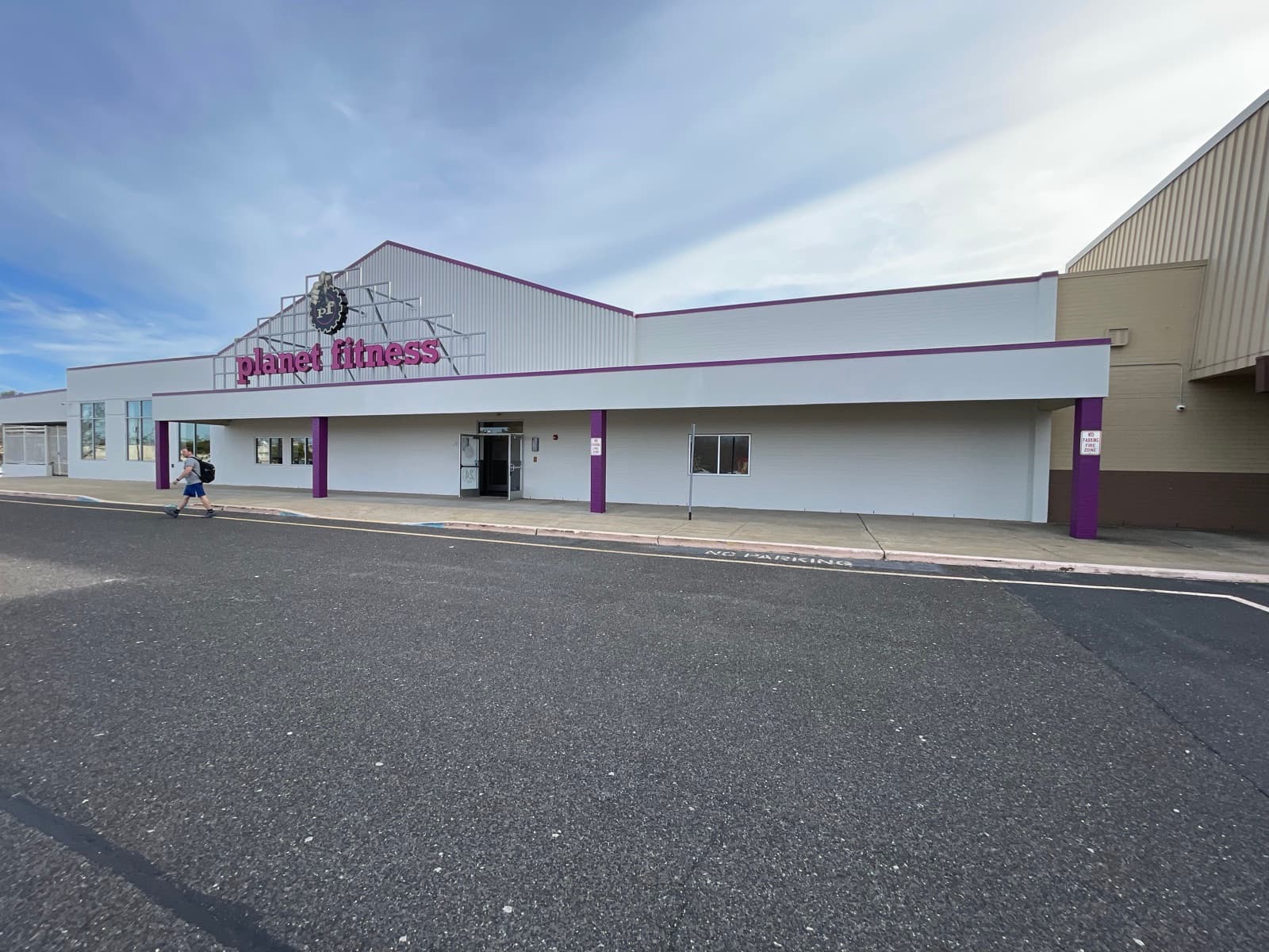 Repainted large commercial building exterior in the Philadelphia area